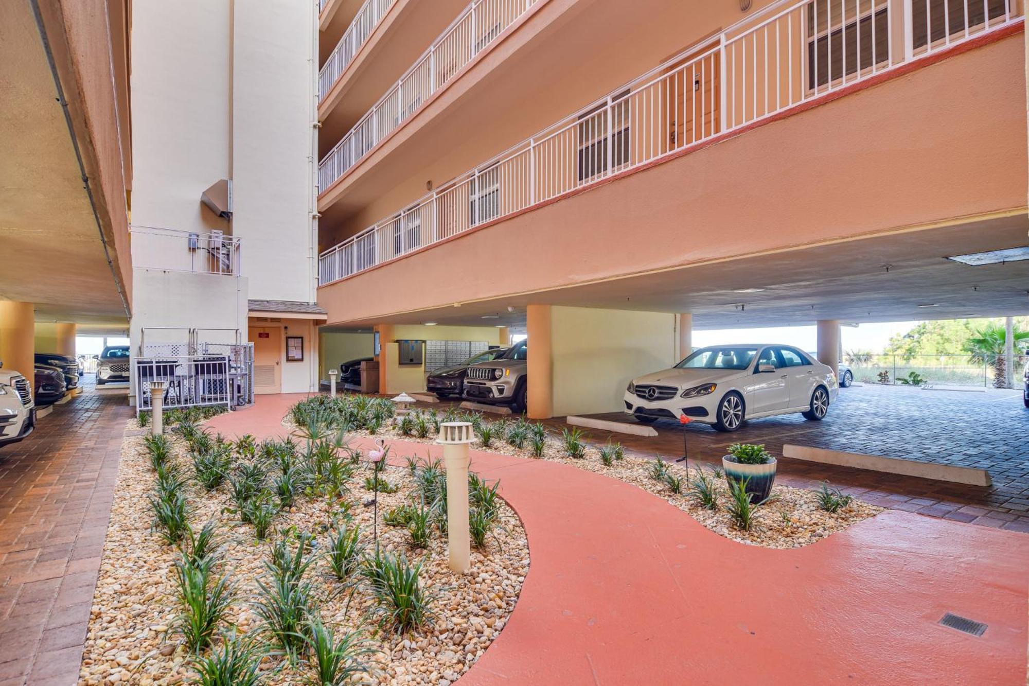 Waterfront Condo With Patio And Pool On Madeira Beach! St. Pete Beach Exteriér fotografie