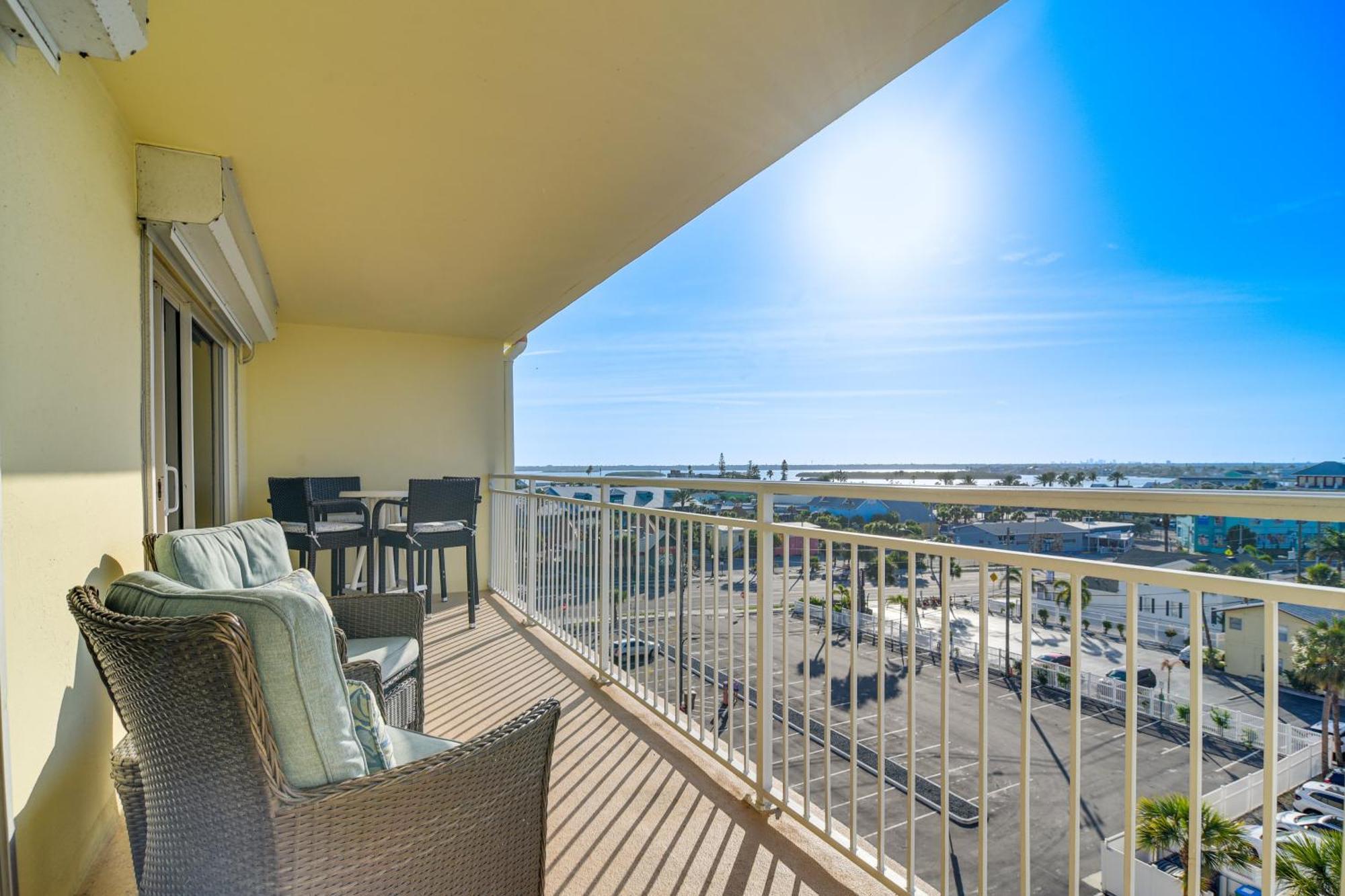 Waterfront Condo With Patio And Pool On Madeira Beach! St. Pete Beach Exteriér fotografie